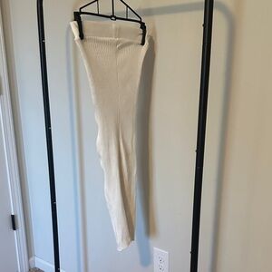 White Ribbed Knit skirt